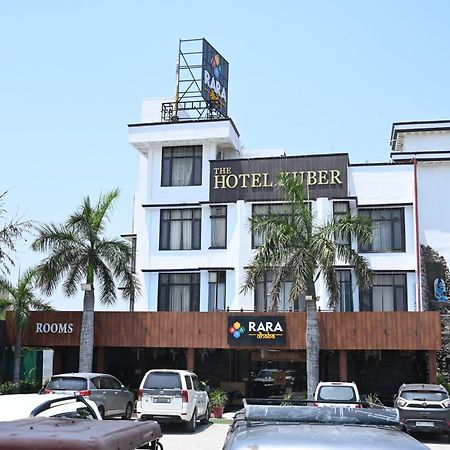 Hotel Kuber Rai Екстер'єр фото